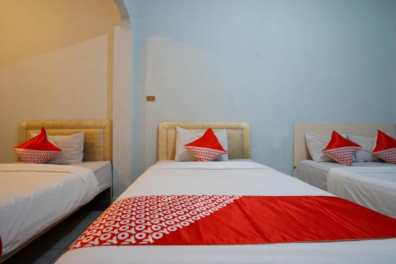 Oyo 2876 Hotel Idayu Palembang Extérieur photo