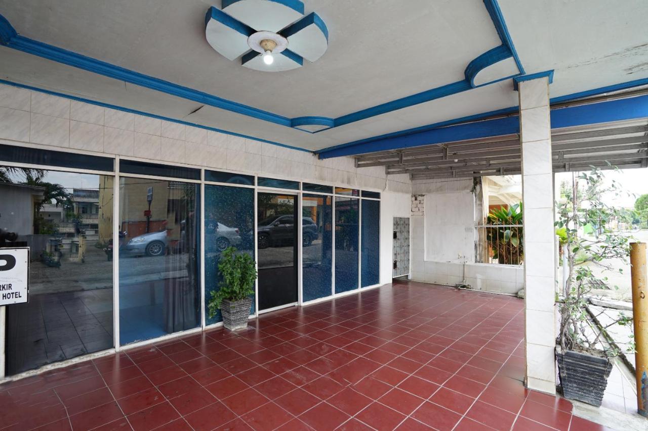 Oyo 2876 Hotel Idayu Palembang Extérieur photo